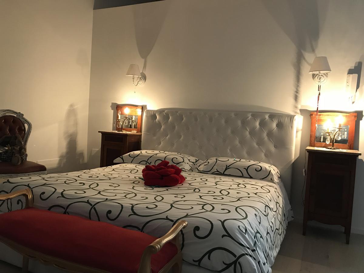 אקואוויווה דלה פונטי B&B Dell'Orologio מראה חיצוני תמונה