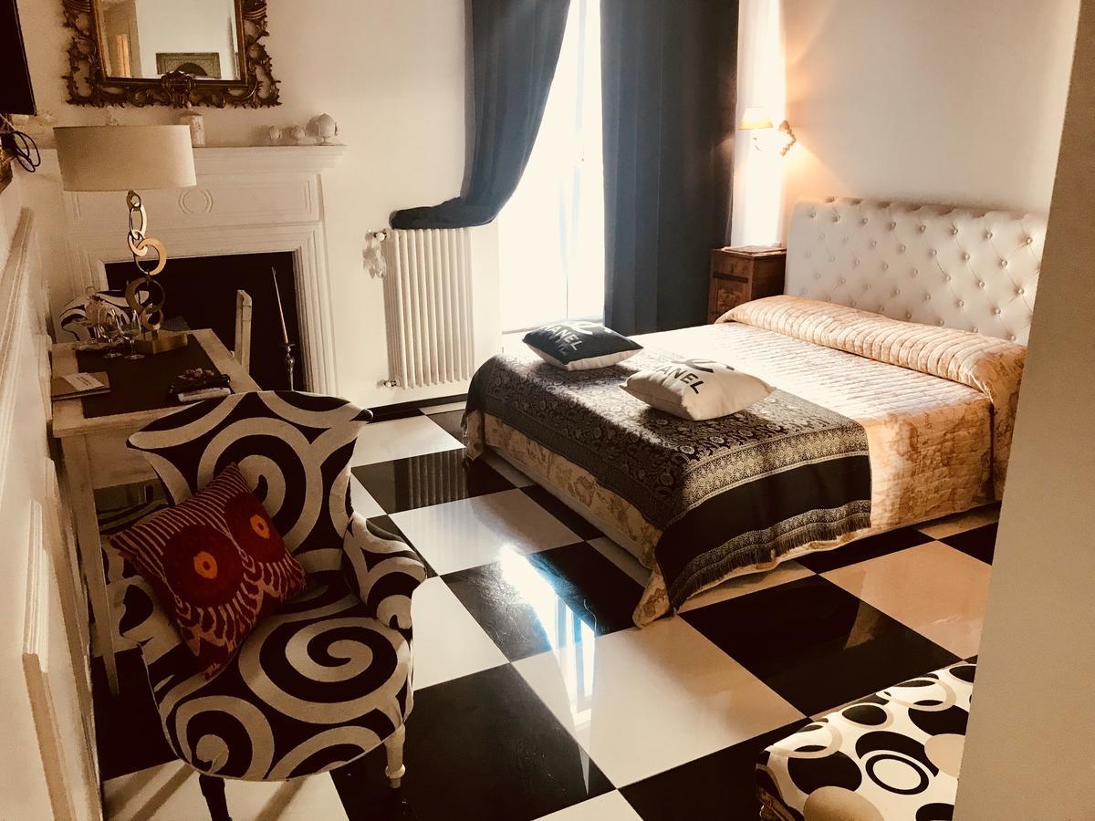 אקואוויווה דלה פונטי B&B Dell'Orologio מראה חיצוני תמונה